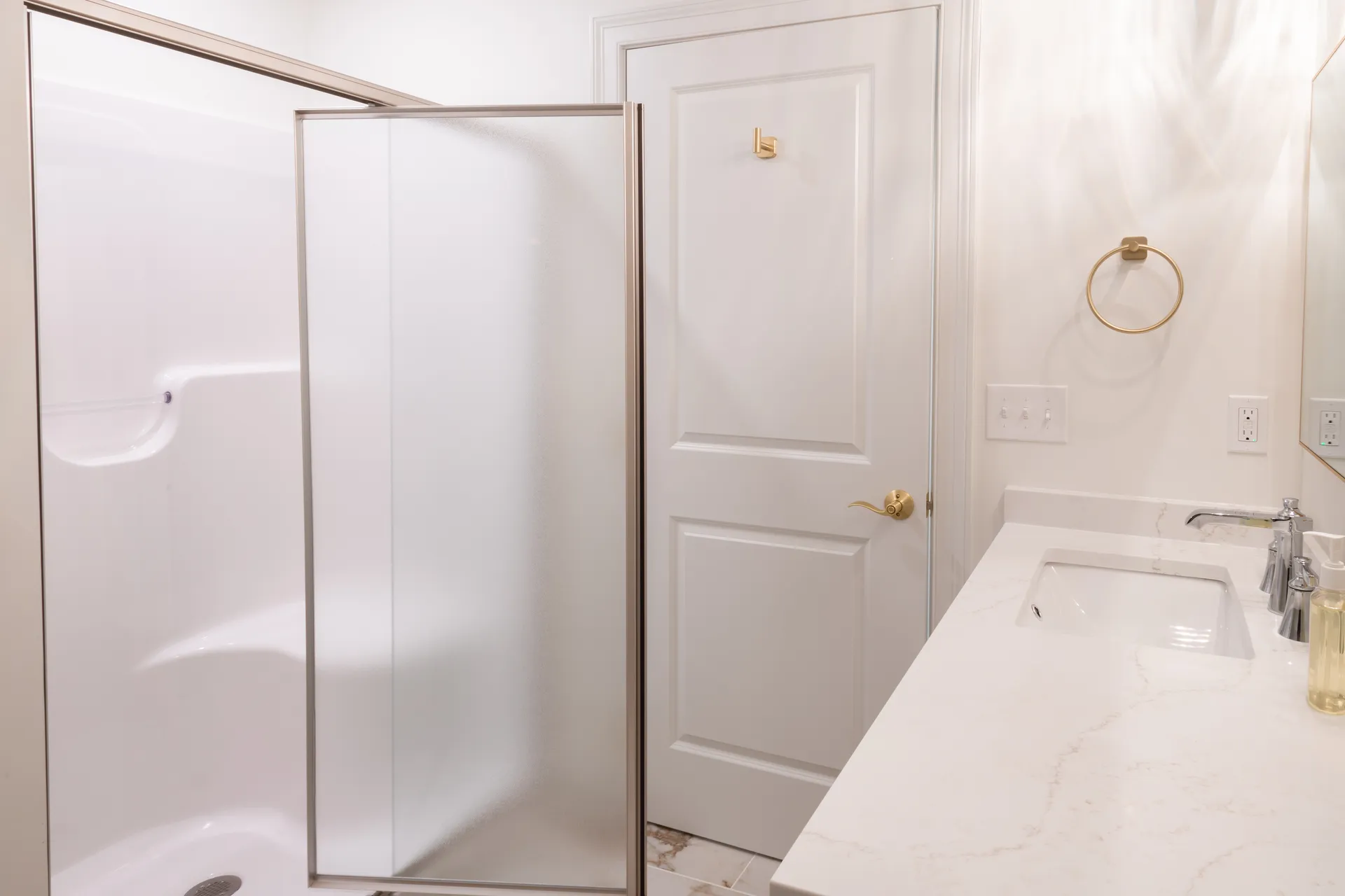 14800 N State St bathroom with walk-in shower